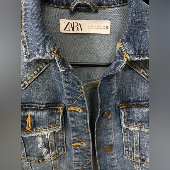 Zara Distressed Denim Jacket for Women - Picture 10 of 11